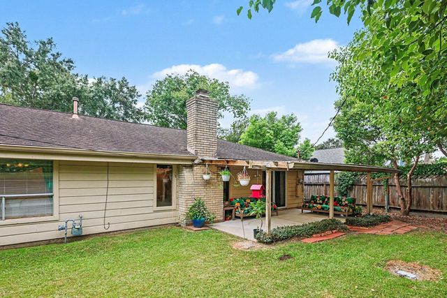 631 Bayview Drive, El Lago, TX 77586
