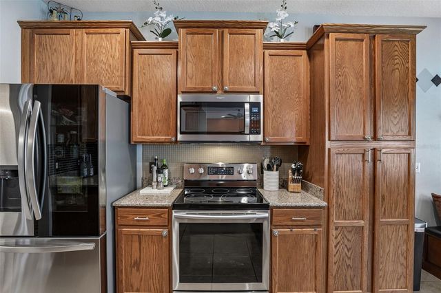 12702 COLONNADE CIRCLE, Clermont, FL 34711