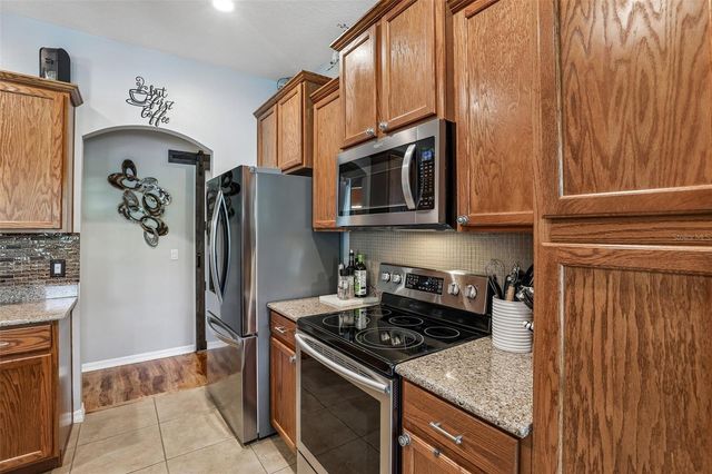 12702 COLONNADE CIRCLE, Clermont, FL 34711