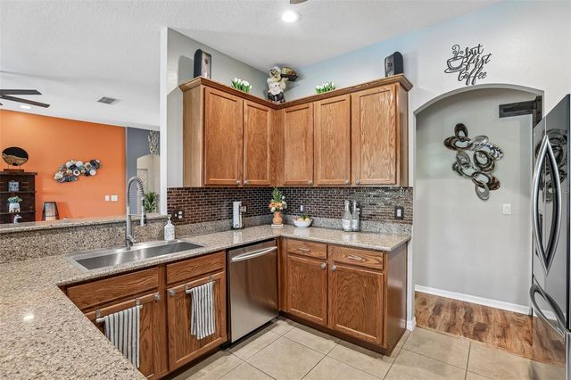 12702 COLONNADE CIRCLE, Clermont, FL 34711