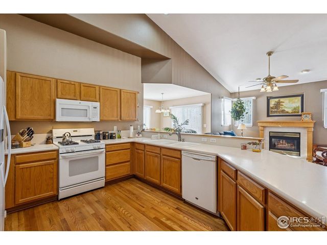 729 Brookside Dr, Longmont, CO 80504