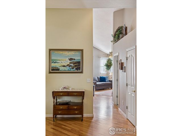 729 Brookside Dr, Longmont, CO 80504