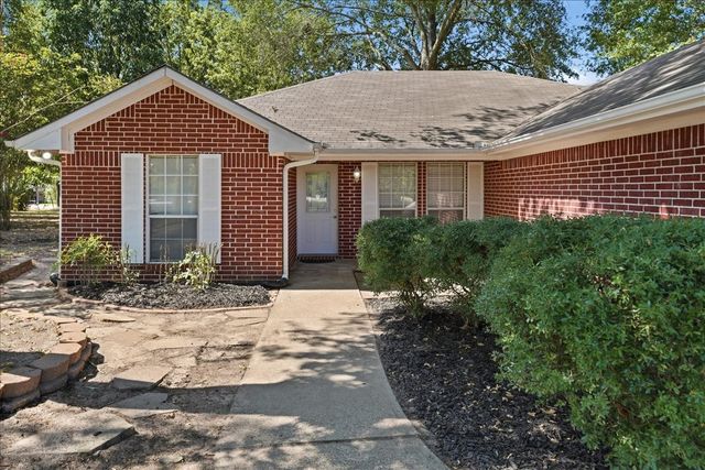 161 County Road 2232, Mineola, TX 75773