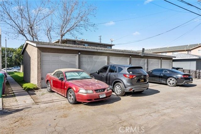 4336 N Lakewood, Long Beach, CA 90808