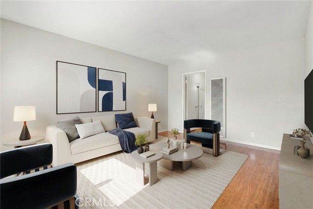 4336 N Lakewood, Long Beach, CA 90808