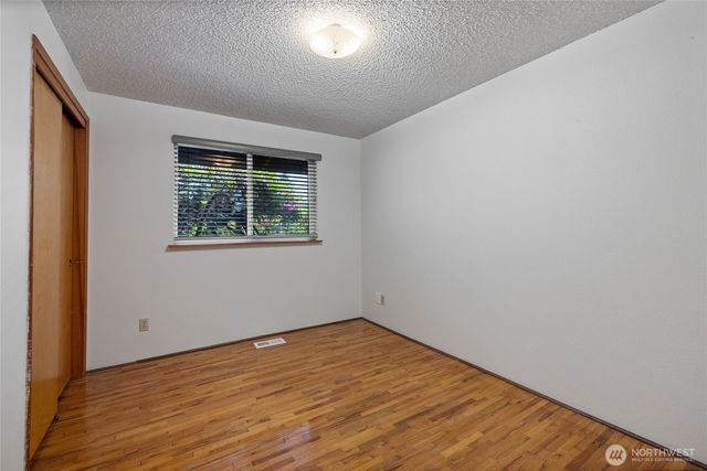 11601 86th Avenue E, Puyallup, WA 98373