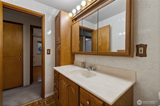 11601 86th Avenue E, Puyallup, WA 98373