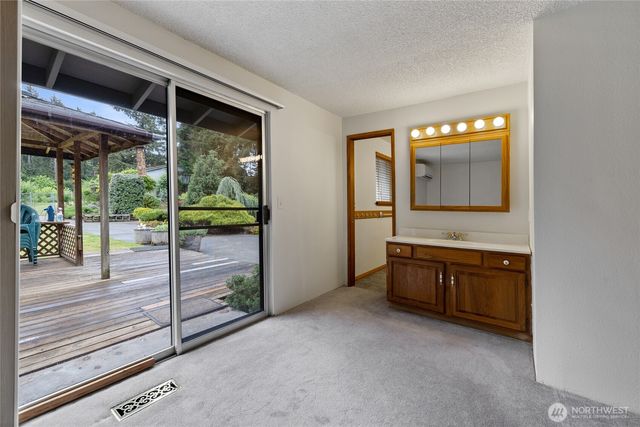 11601 86th Avenue E, Puyallup, WA 98373