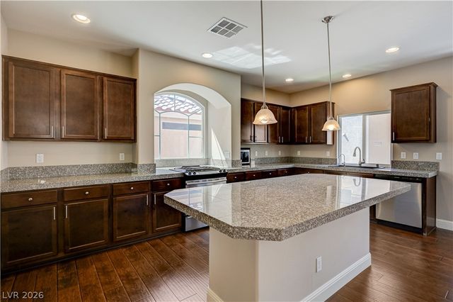 6790 Philharmonic Avenue, Las Vegas, NV 89139