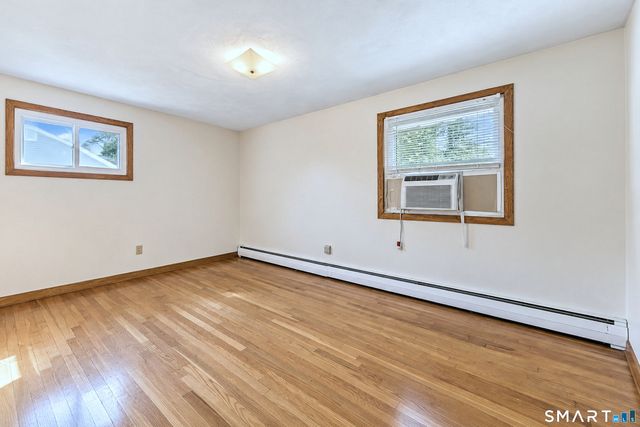 17 Oakridge Drive, Ledyard, CT 06335