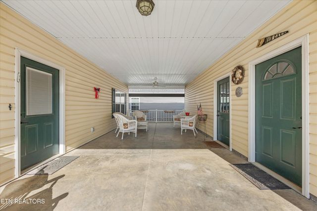 117 Willowcreek Blvd, Sweetwater, TN 37874