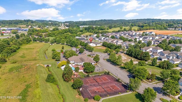 117 Willowcreek Blvd, Sweetwater, TN 37874