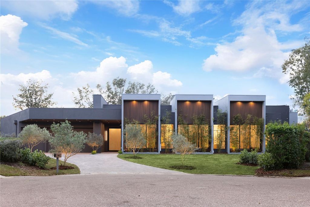 8968 BAY COVE COURT, Orlando, FL 32819