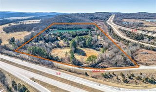 2849 Shiloh Drive, Fayetteville, AR 72701