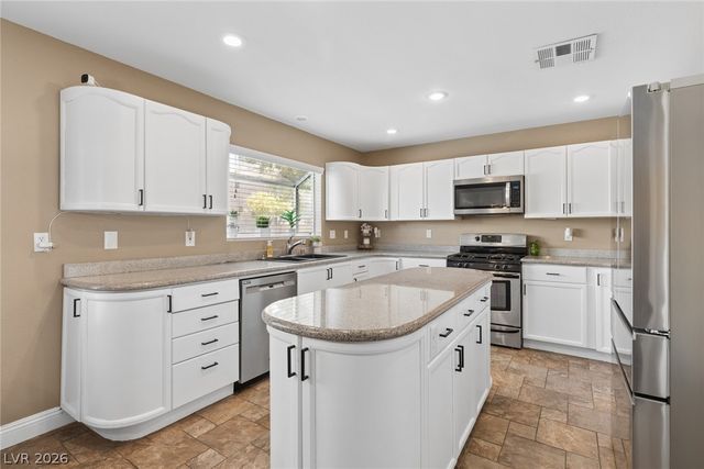7808 Robinglen Avenue, Las Vegas, NV 89131