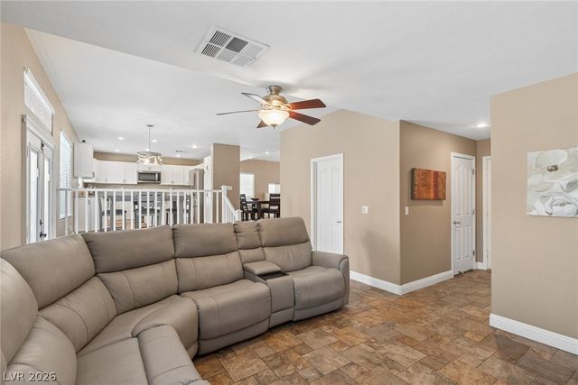 7808 Robinglen Avenue, Las Vegas, NV 89131