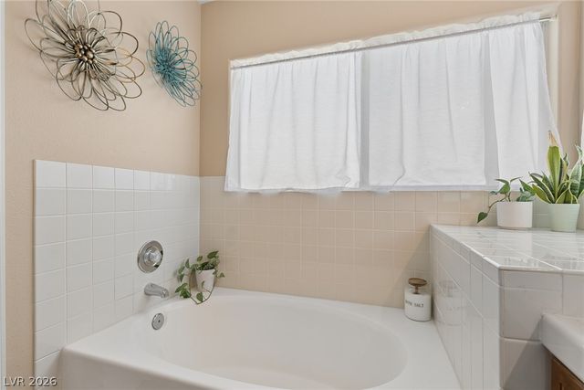7808 Robinglen Avenue, Las Vegas, NV 89131