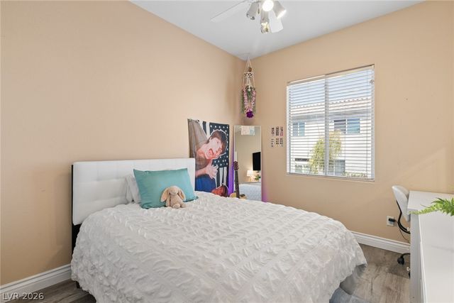 7808 Robinglen Avenue, Las Vegas, NV 89131