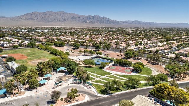 7808 Robinglen Avenue, Las Vegas, NV 89131