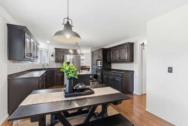 1703 N Gregory Drive, Nixa, MO 65714