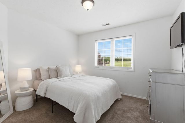 1703 N Gregory Drive, Nixa, MO 65714