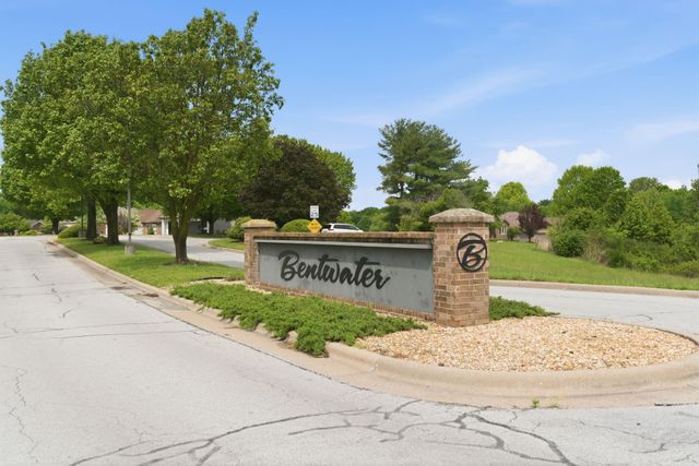 1703 N Gregory Drive, Nixa, MO 65714