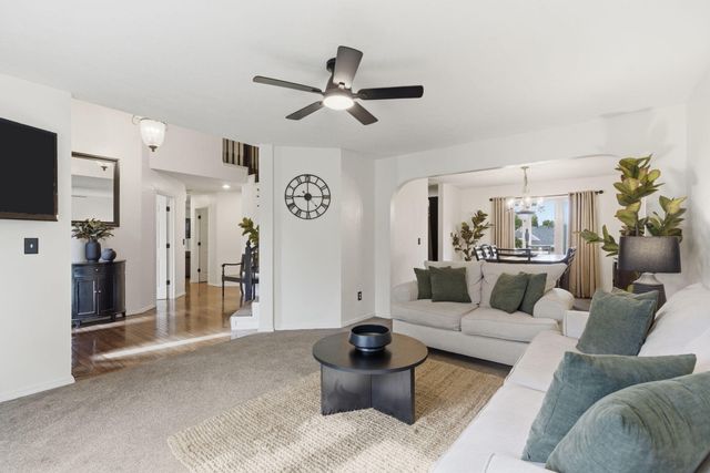 1703 N Gregory Drive, Nixa, MO 65714