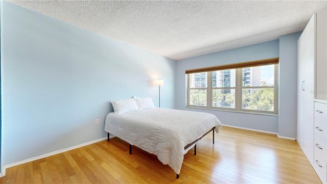 2401 BAYSHORE BLVD 502, Tampa, FL 33629