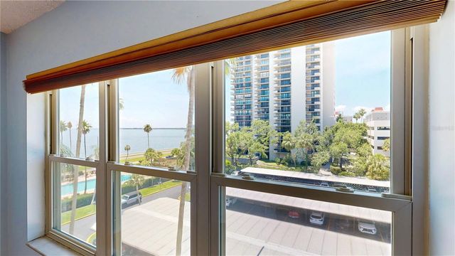 2401 BAYSHORE BLVD 502, Tampa, FL 33629