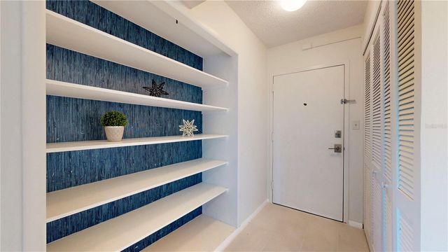 2401 BAYSHORE BLVD 502, Tampa, FL 33629