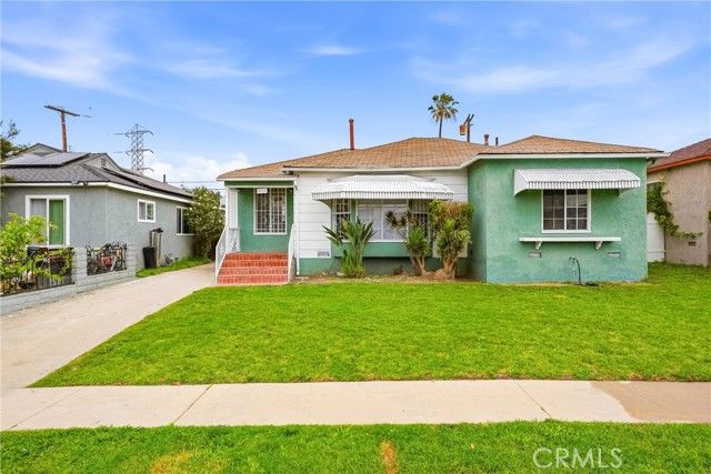 2717 W Tichenor, Compton, CA 90220