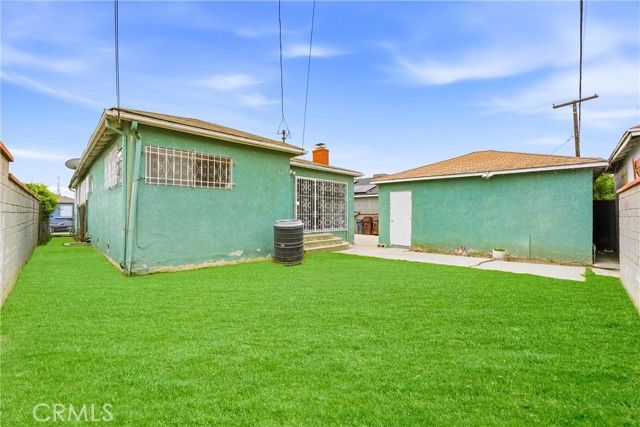2717 W Tichenor, Compton, CA 90220