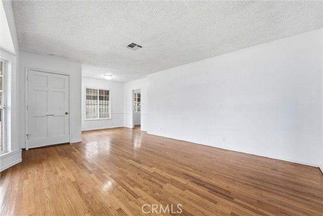 2717 W Tichenor, Compton, CA 90220