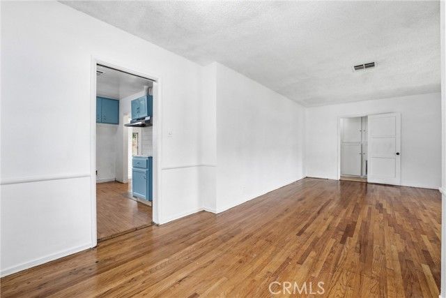 2717 W Tichenor, Compton, CA 90220