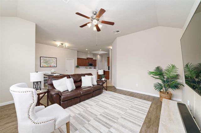 18511 Bristol Point Lane, Tomball, TX 77377