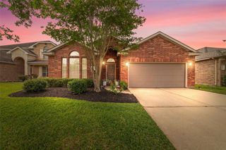 18511 Bristol Point Lane, Tomball, TX 77377