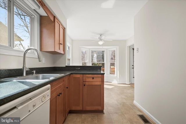 14210 GREENVIEW DR, Laurel, MD 20708