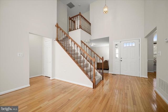 14210 GREENVIEW DR, Laurel, MD 20708