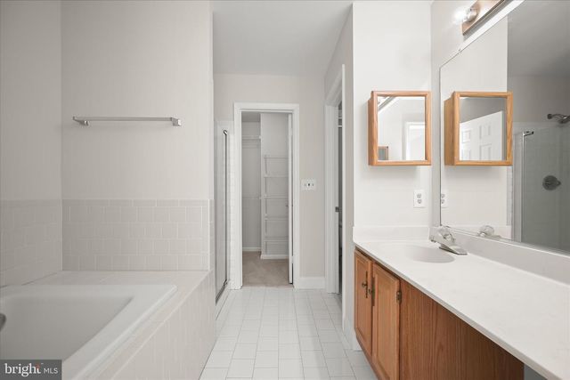 14210 GREENVIEW DR, Laurel, MD 20708