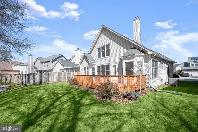 14210 GREENVIEW DR, Laurel, MD 20708