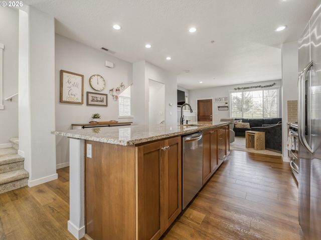 29152 Sw COSTA CIR E, Wilsonville, OR 97070