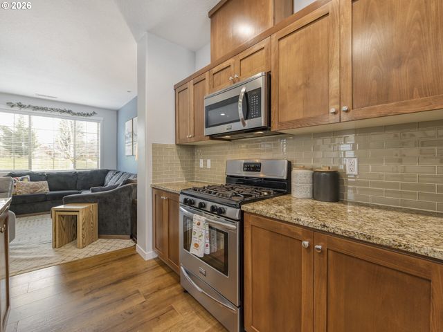 29152 Sw COSTA CIR E, Wilsonville, OR 97070