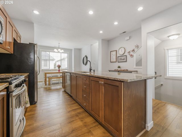 29152 Sw COSTA CIR E, Wilsonville, OR 97070