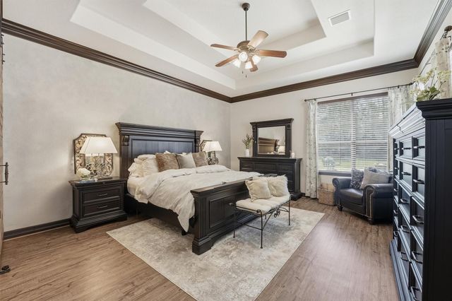 26235 Crown Ranch Boulevard, Montgomery, TX 77316