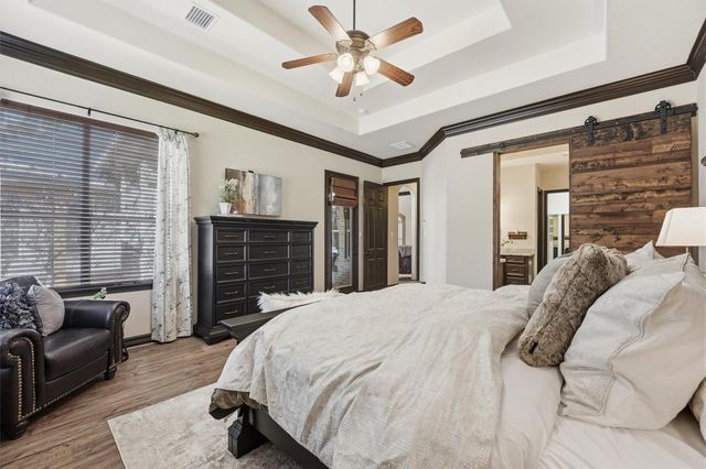 26235 Crown Ranch Boulevard, Montgomery, TX 77316