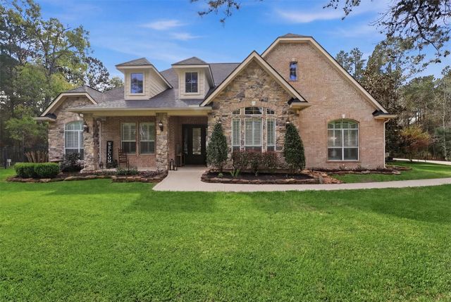 26235 Crown Ranch Boulevard, Montgomery, TX 77316