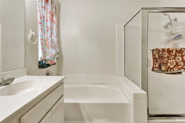 12983 Stanford Drive, Victorville, CA 92392