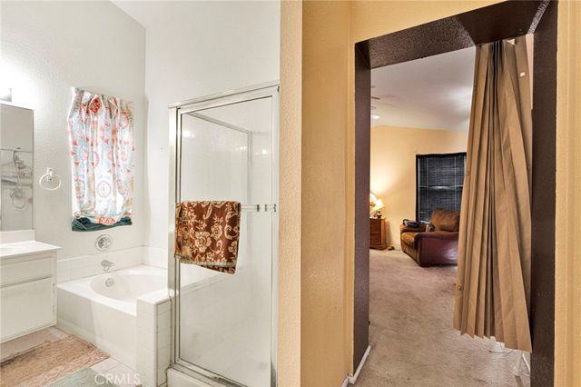 12983 Stanford Drive, Victorville, CA 92392
