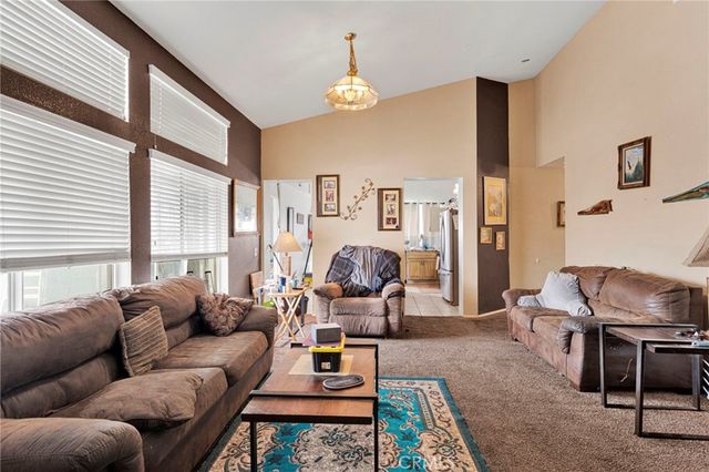 12983 Stanford Drive, Victorville, CA 92392