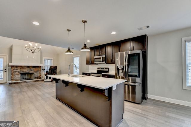 131 Brookstone Drive, Carrollton, GA 30116